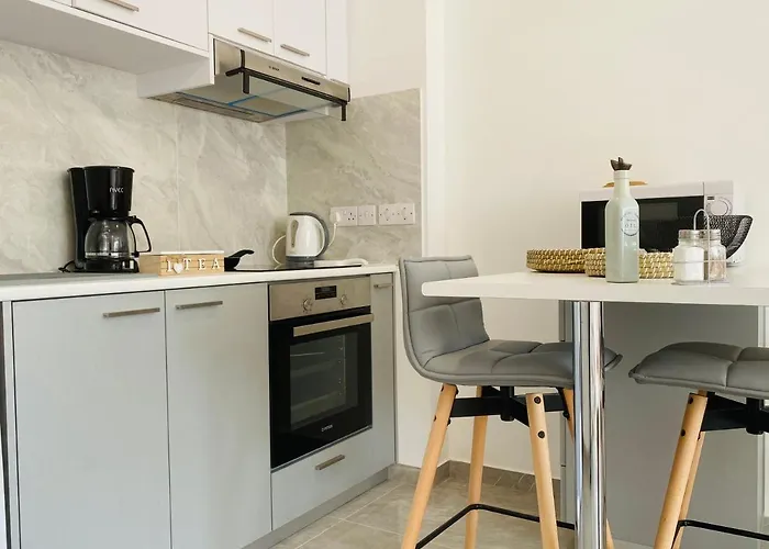 Pink Flamingo 1-br In Apartmán Larnaca